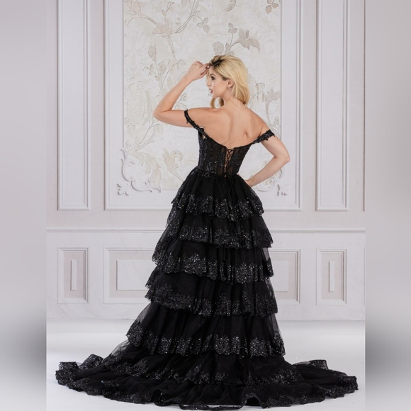 White Formal dress - Picture 7 of 10